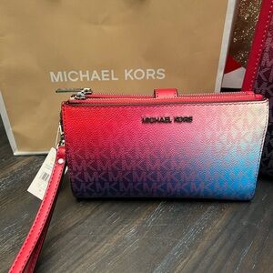 Michael Kors Jet Set Large Ombré Wristlet